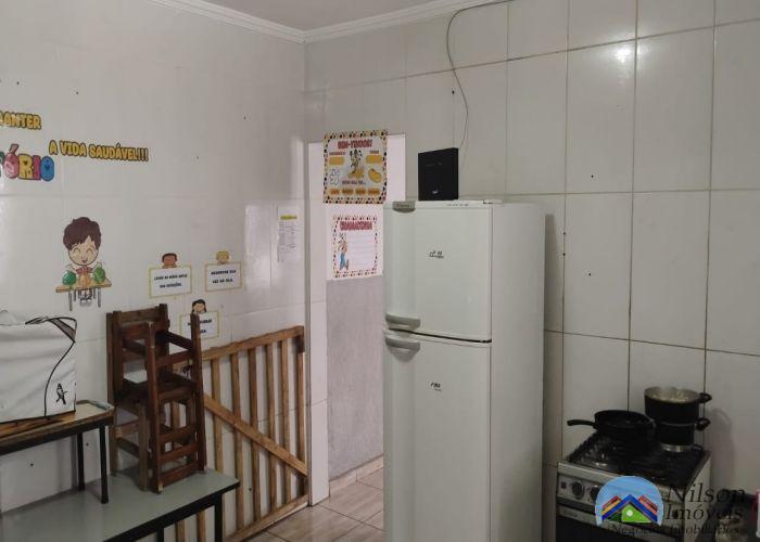 3aaea44b-c01e-41dc-bad1-824e49298639.jpg